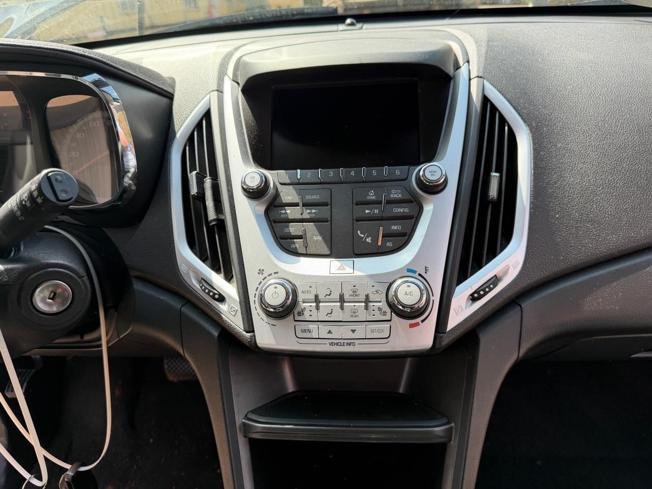TERRAIN 2016 Antenna 104965845