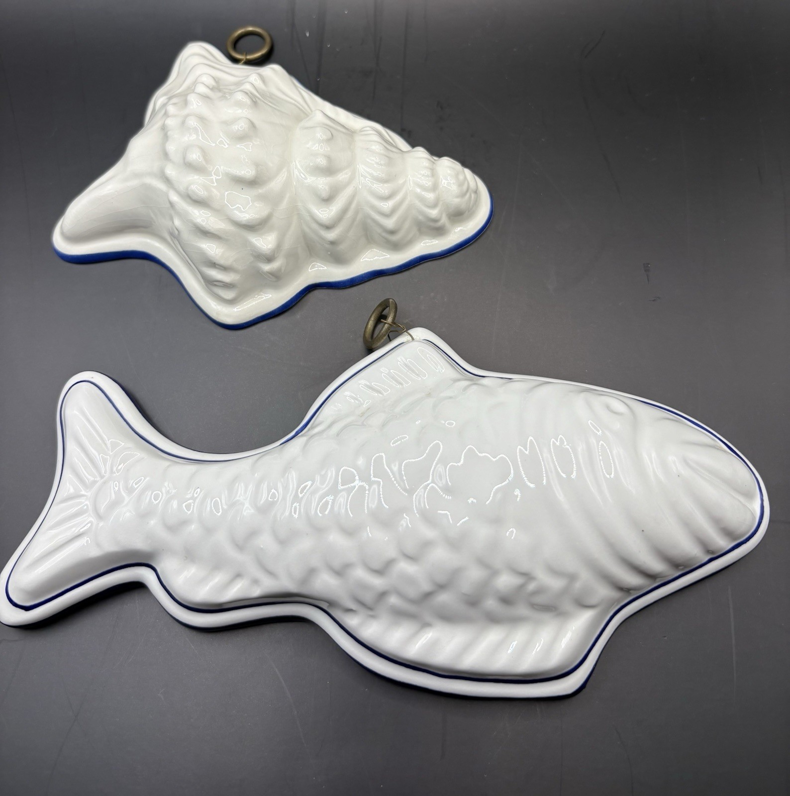 Vintage Bassand Set Of Two (2) White Blue Fish Shell Molds Italy Ceramiche Wall