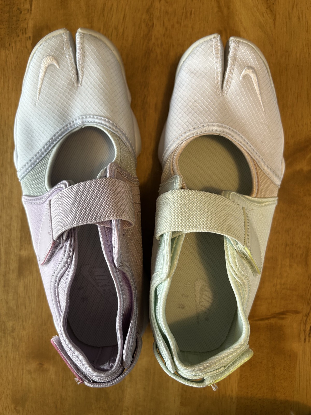Nike Air Rift DV2926-300 Split Toe Tabi Sneakers Women US 9 Pastel Color Japan