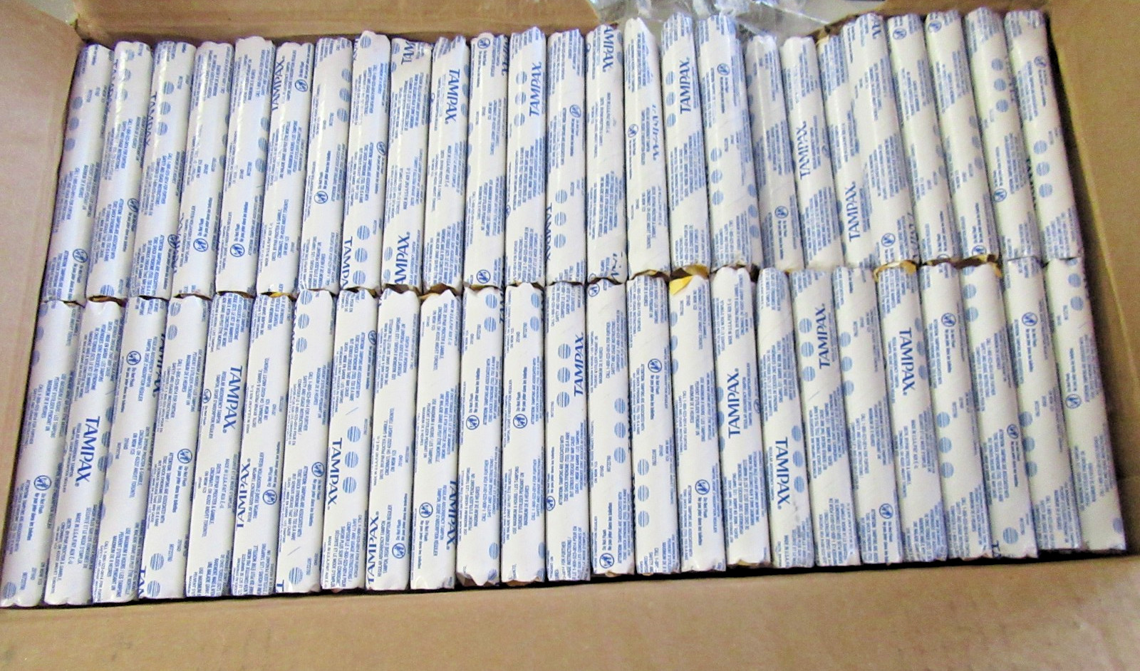 Box of 500 Tampax Tampons Regular Absorbency Vending machine Units Bulk Pack