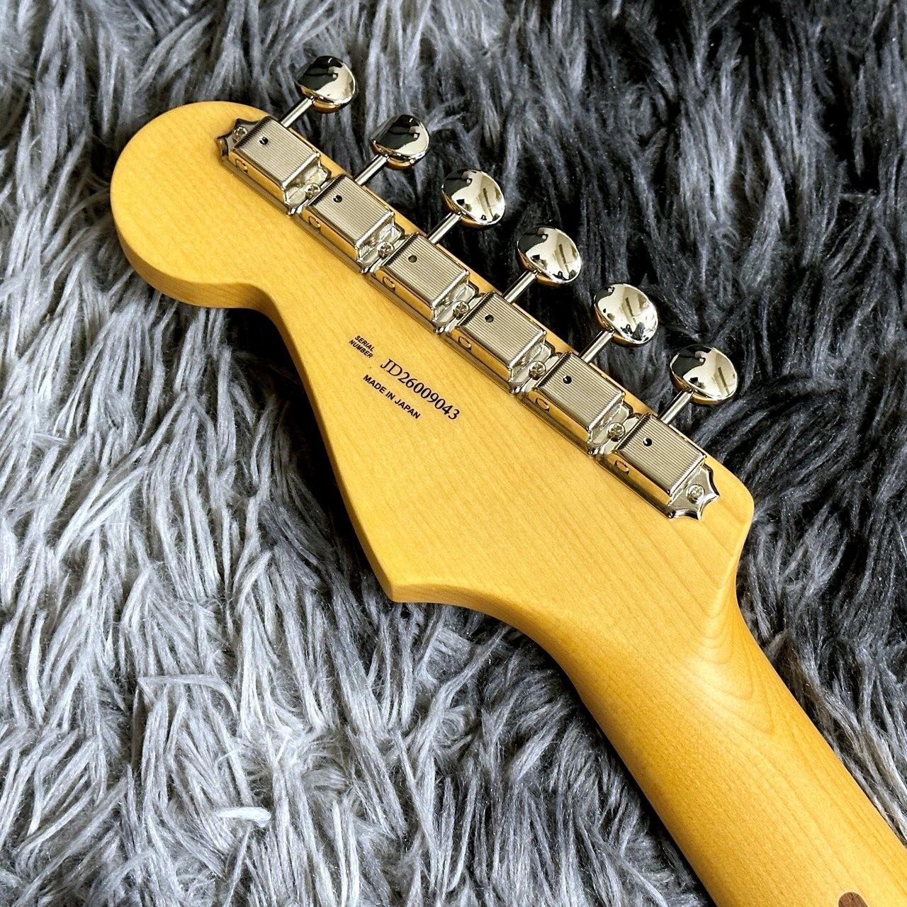 Fender 2026 FSR Collection Hybrid II Stratocaster HSS Rosewood , Satin #GGdgz