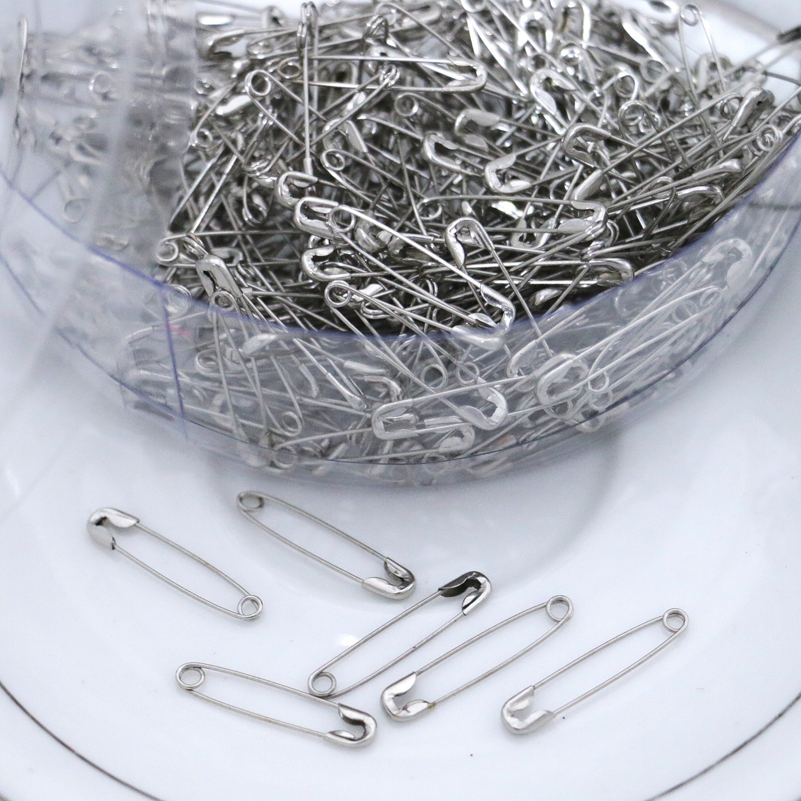 steel safety pins size#1: 1-1/16 (27M1440 pics,rust FREE , strong sharp USA SALE