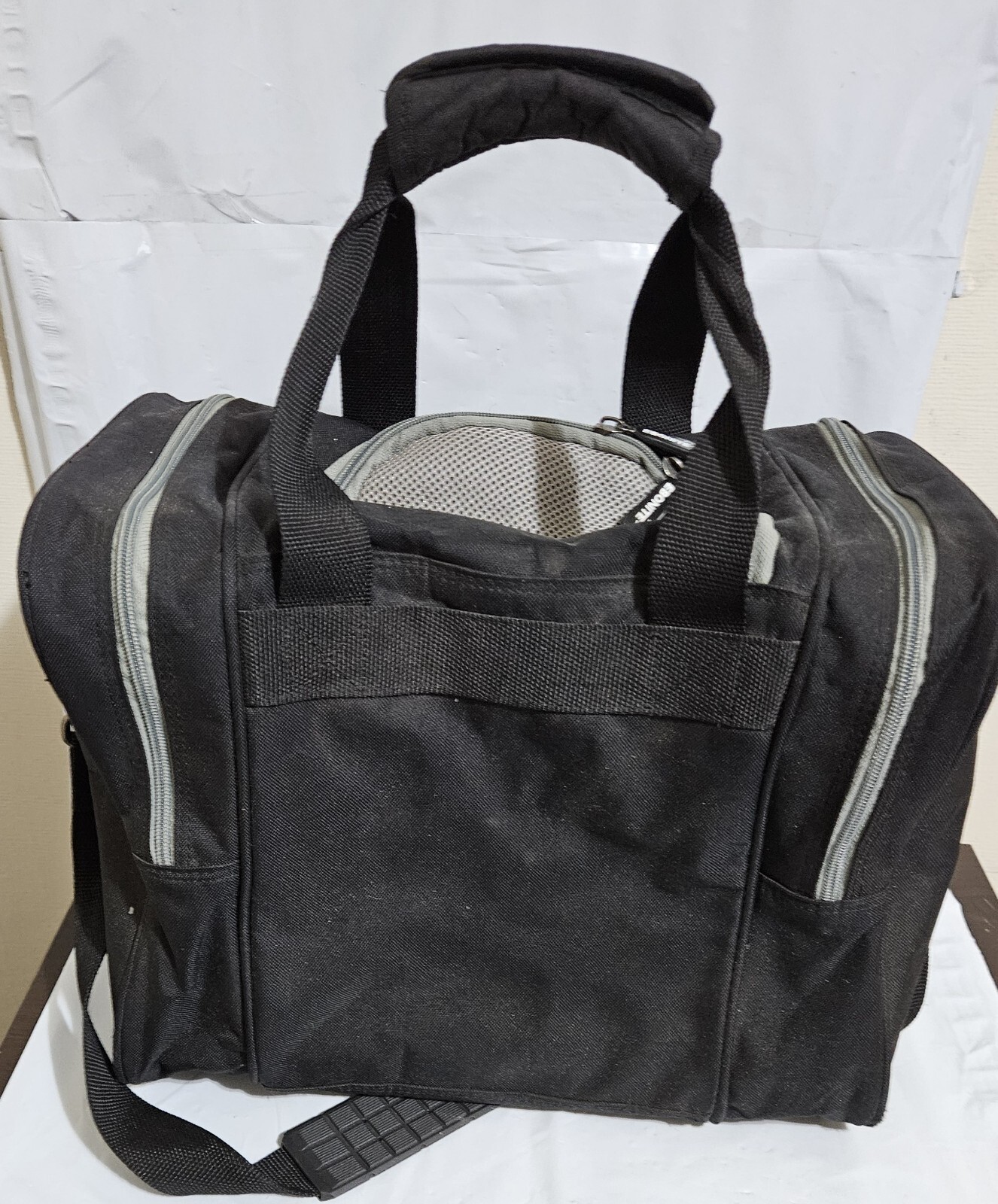 Ebonite Nylon Black Bowling Ball Bag Carry Case Zipper Compartments Strap