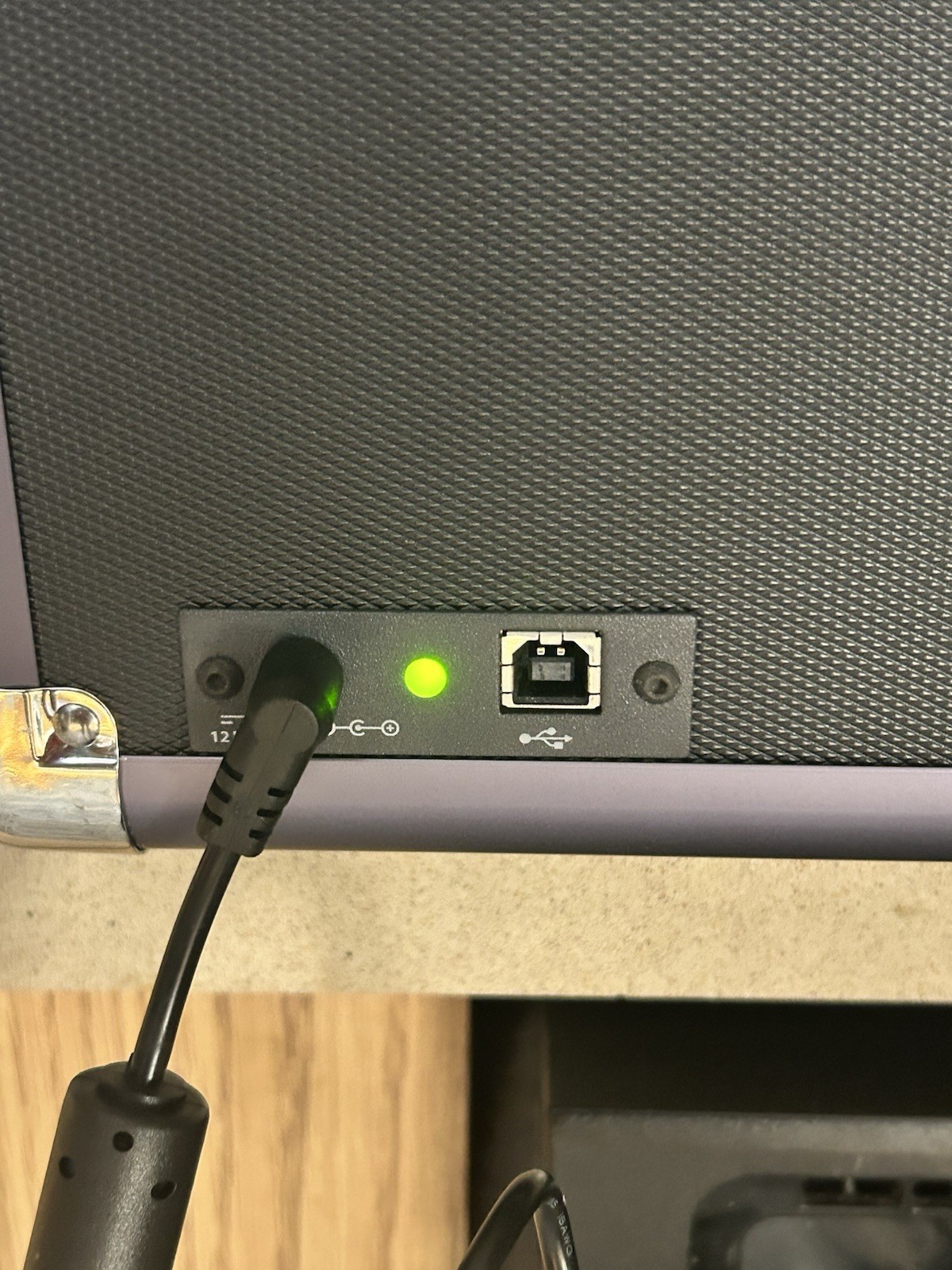 Listen Technologies LA-481 ListenTALK Docking Case 16LKR-11 LISTENTALK RECEIVER