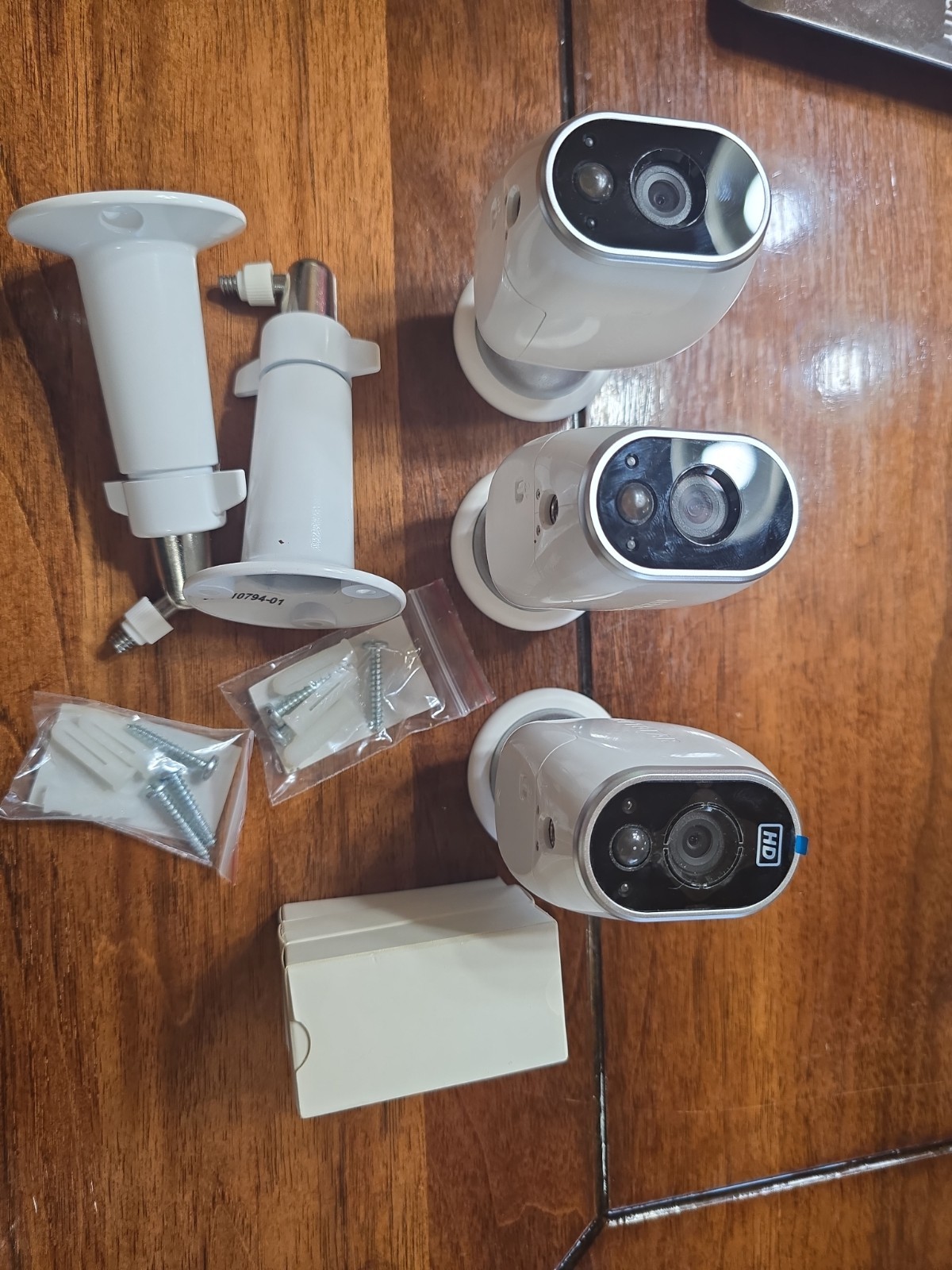 Arlo Vcm3030 Security Cameras *Untested*