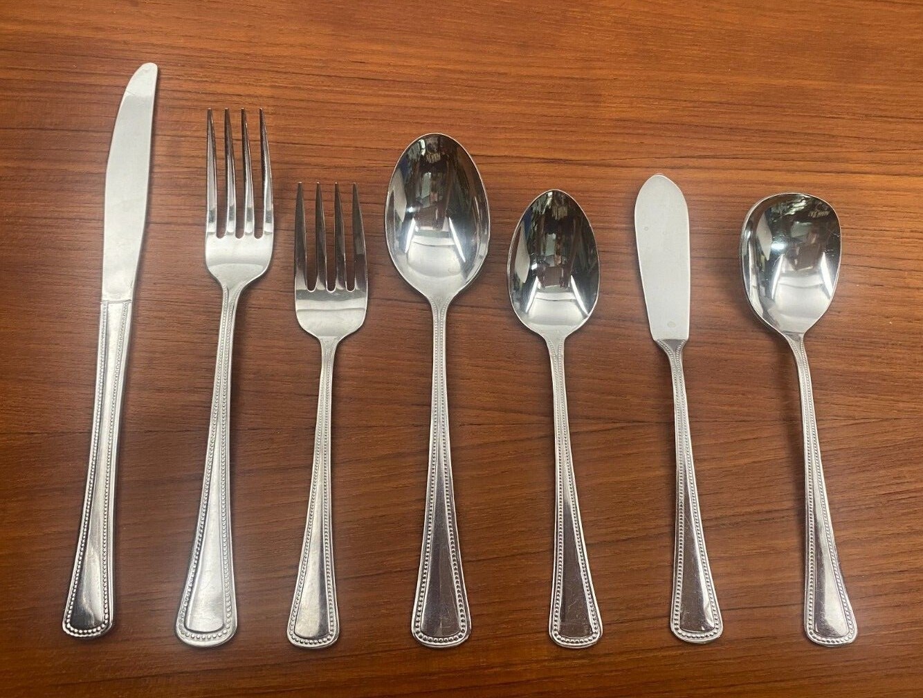 Oneida* NEEDLEPOINT - BEADED ARTISTRY Oneidacraft Stainless Flatware CHOICE (107