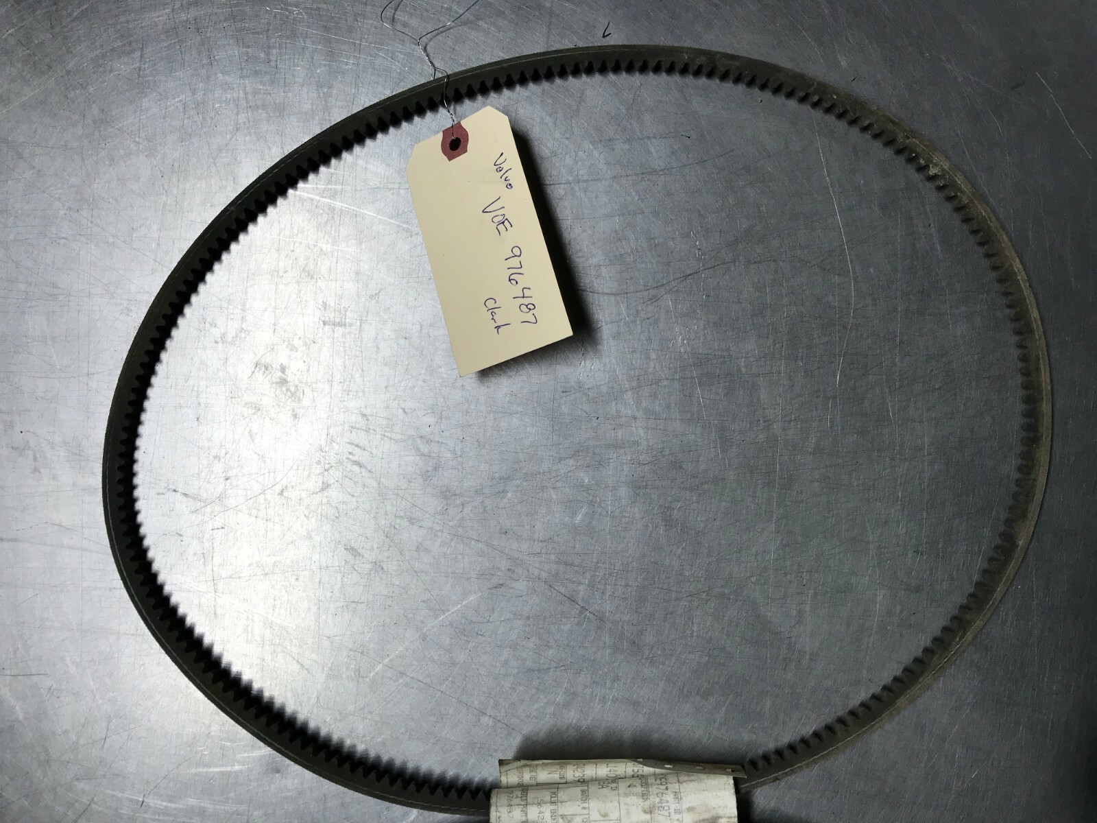 976487 GENUINE  Volvo  V BELT  VOE976487  Clark 976487  Fits L70D Wheel Loaders