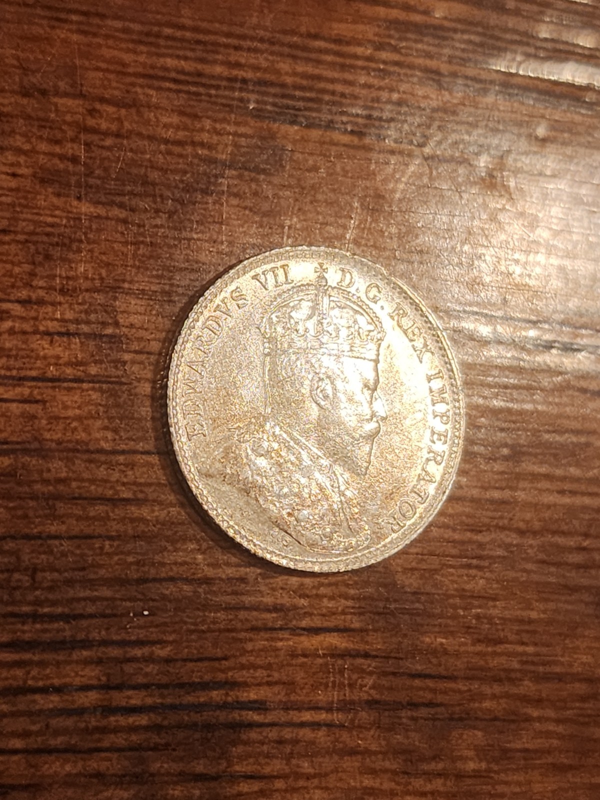 1910 Canada 5 Cents Silver Coin