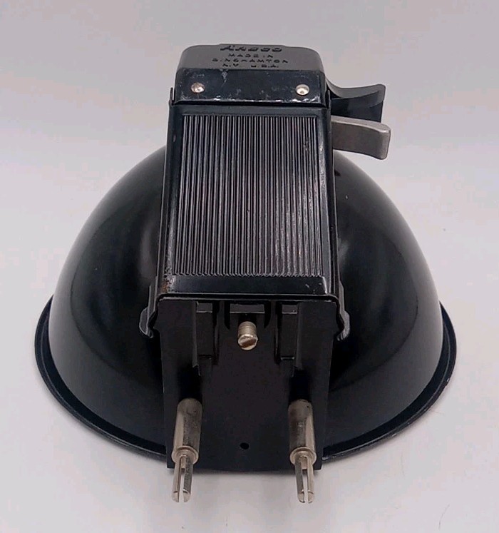 Vintage 5" ANSCO Flash Holder Reflector for Ready Flash Camera~With One Bulb!