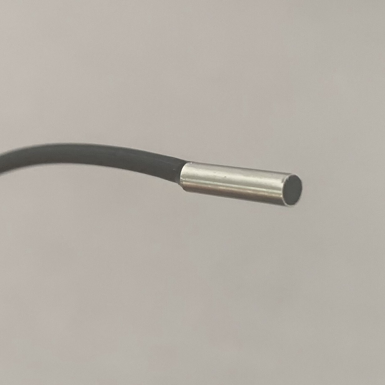 New In Box KEYENCE EH-302 Proximity Sensor US Stock