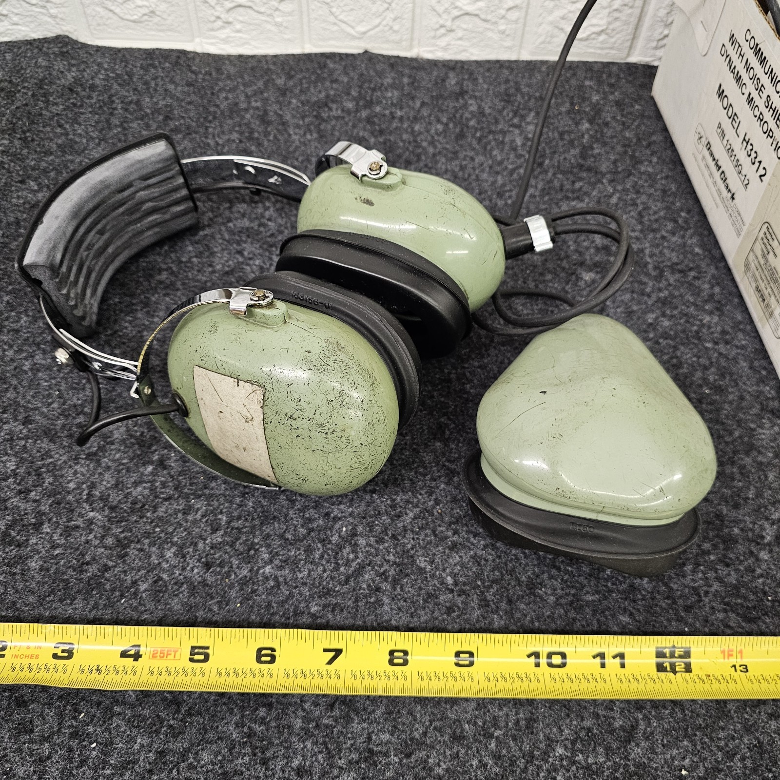 David Clark H3312 Ground Support Headset 25ft Cord with box