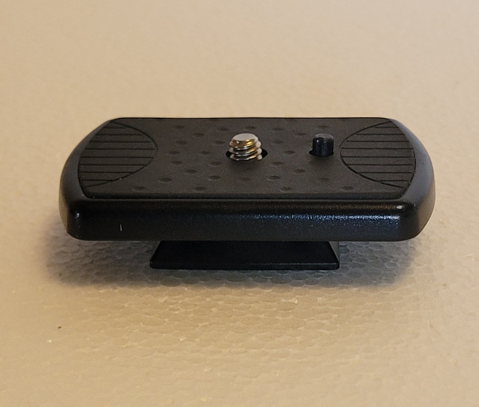 Generic Tripod Quick Release Plate Camera Mount Screw Black Unbranded