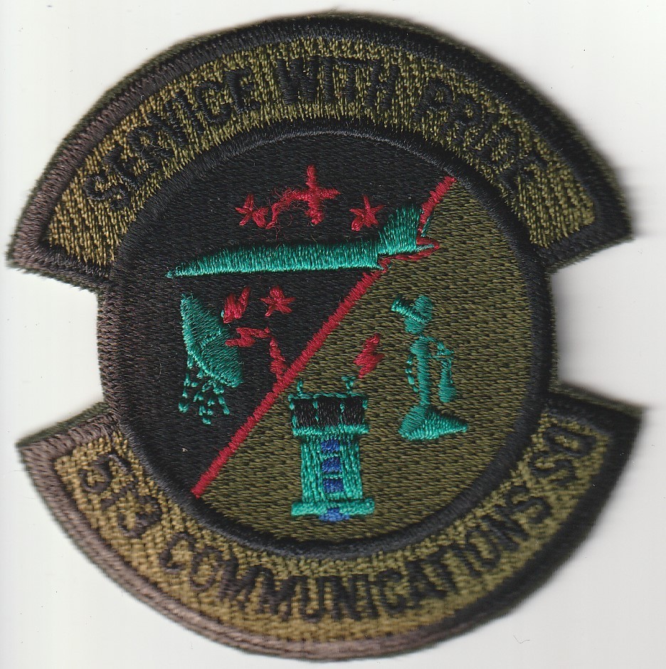 USAF air force 513th Communications Sqn RAF Mildenhall England USAFE LOWVIZ patc