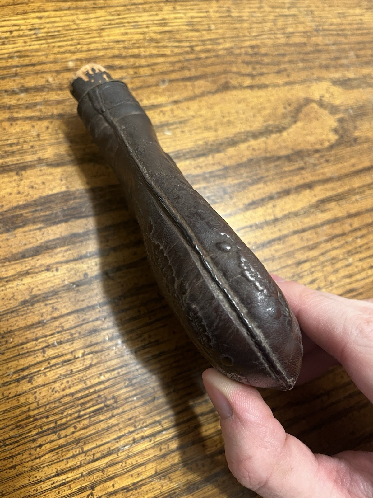 Antique 1800s Civil War Era Leather Embossed Duck Hunting Black Powder Flask