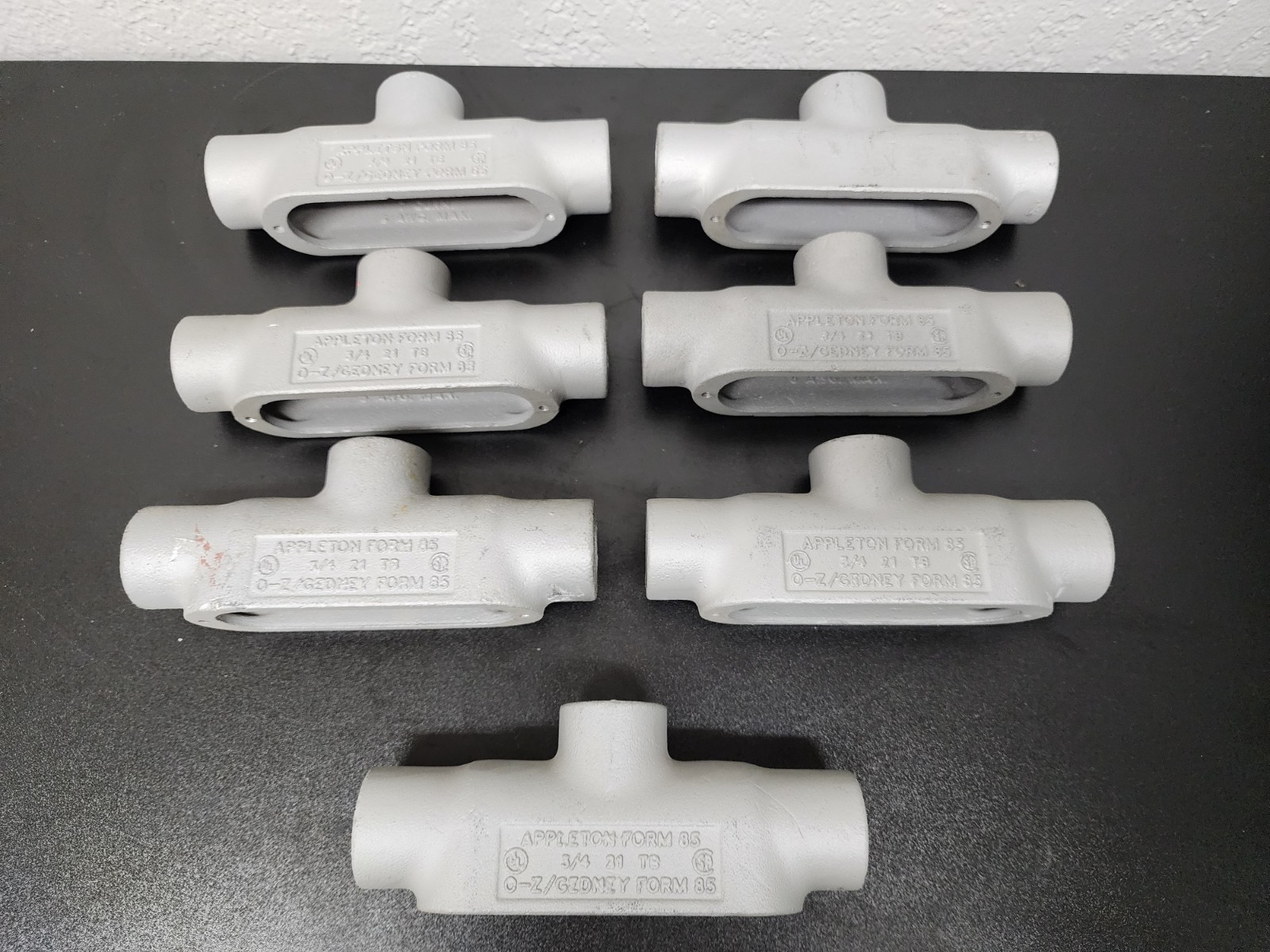Lot of  7 Appleton 3/4" TB  Conduit Adapters Aluminum Aluminum