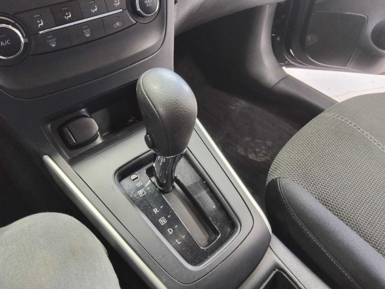 SENTRA    2016 Transmission Shifter 668314