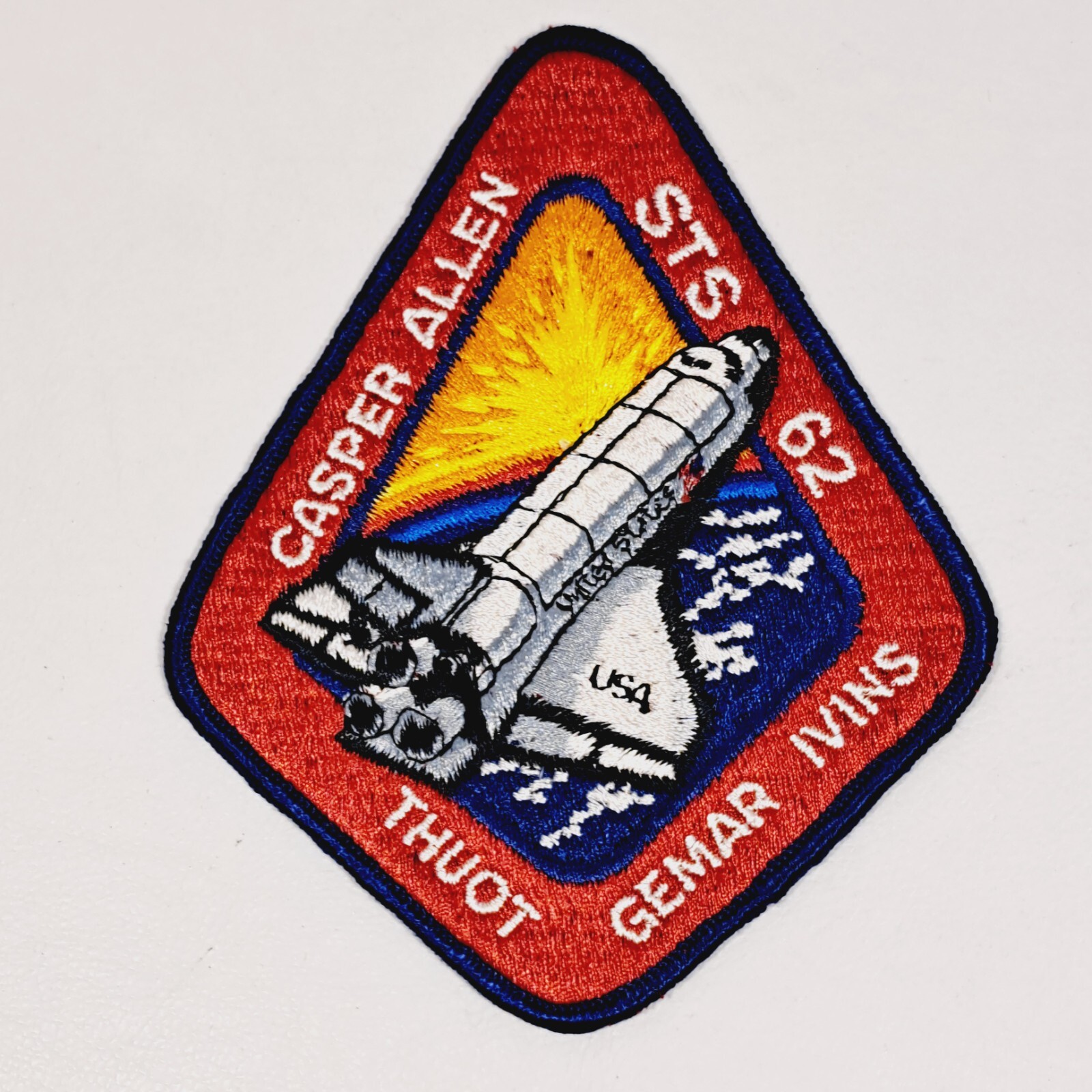 NASA Shuttle Crew STS-62 Embroidered Patch Thuot Casper Allen Ivins