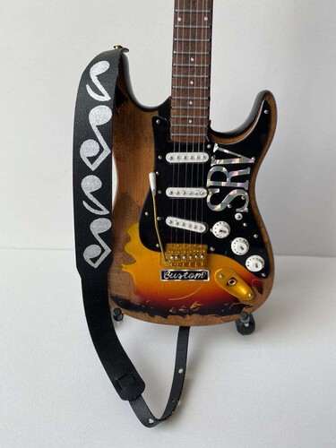 Axe Heaven Stevie Ray Vaughan SRV Musical Note Black Mini Guitar Strap Replica G