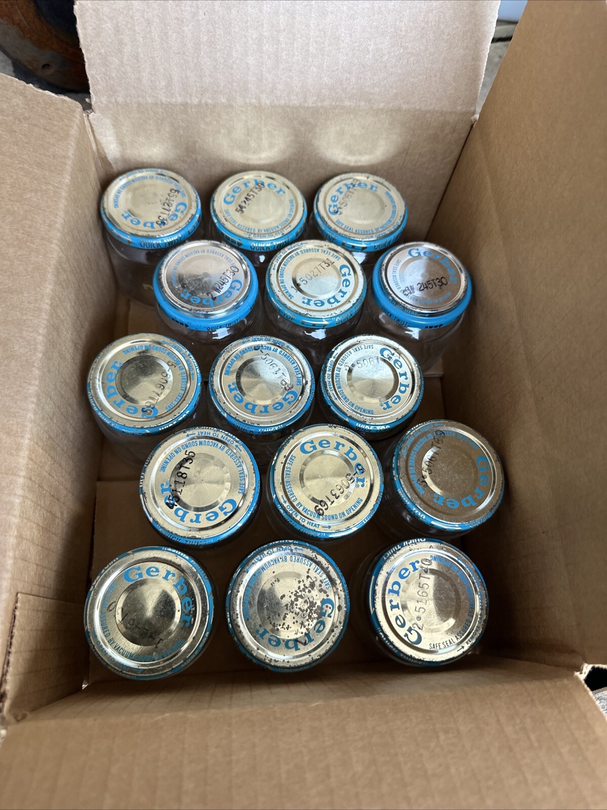 Lot of 15 Clean Empty 2.5oz Gerber Baby Food Jars with Lids Small (stx)
