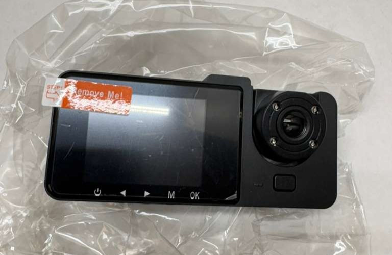 Full High Definition Three Channels 4K Dash Cam w/ Loop Recording