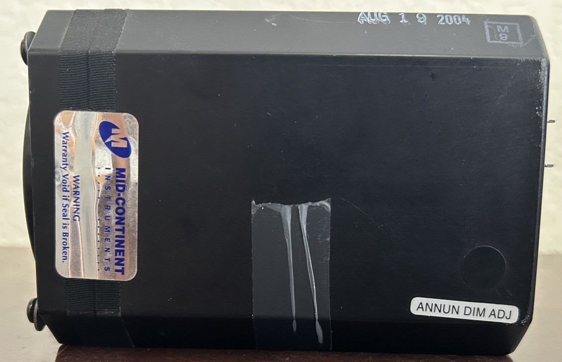 Mid-Continent MD200-306 VOR/LOC & GS Indicator (As Removed)