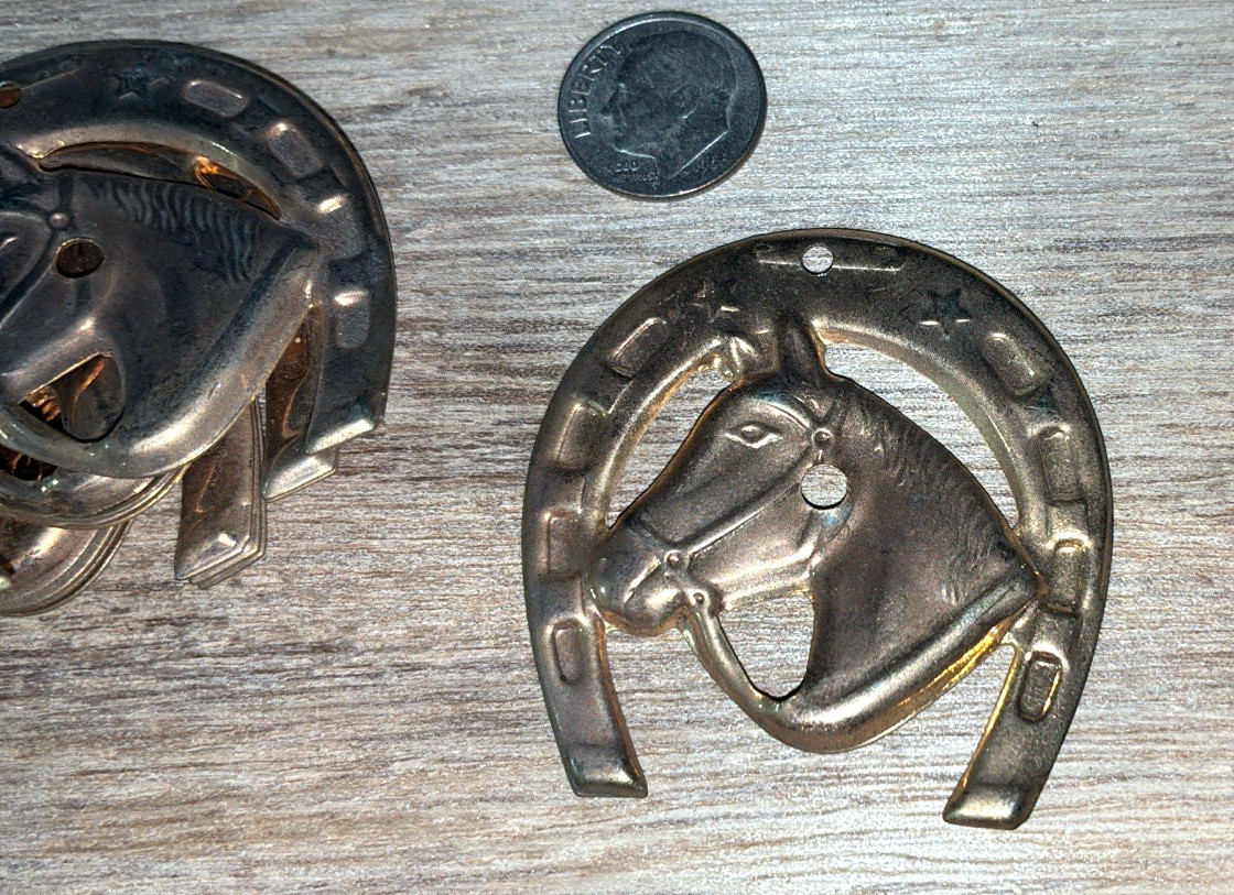 Vintage Western Tin Horse Gold Tone Head & Shoe Chain Pendant