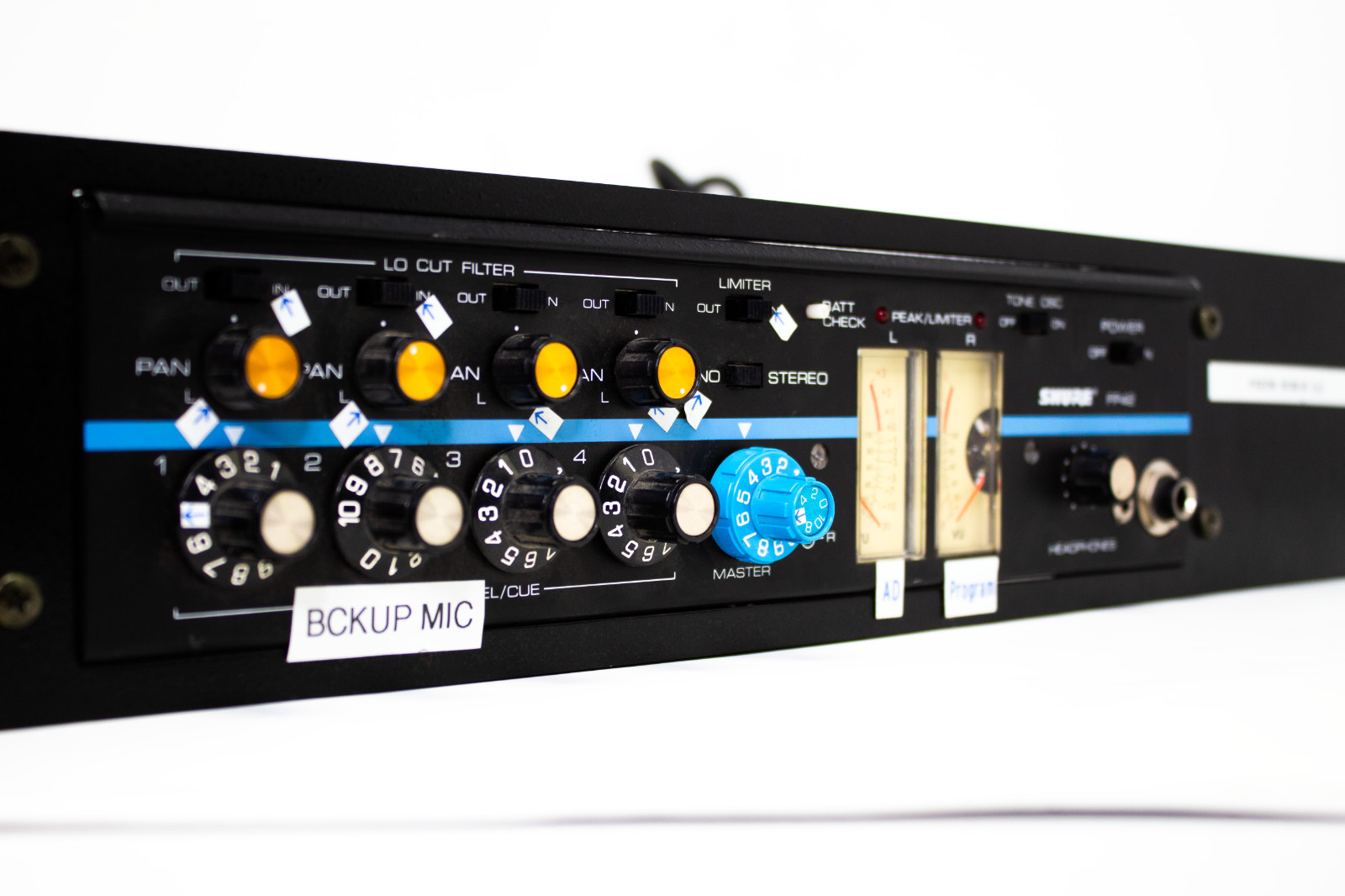 Shure FP42 Rackmount Professional Stereo Mixer
