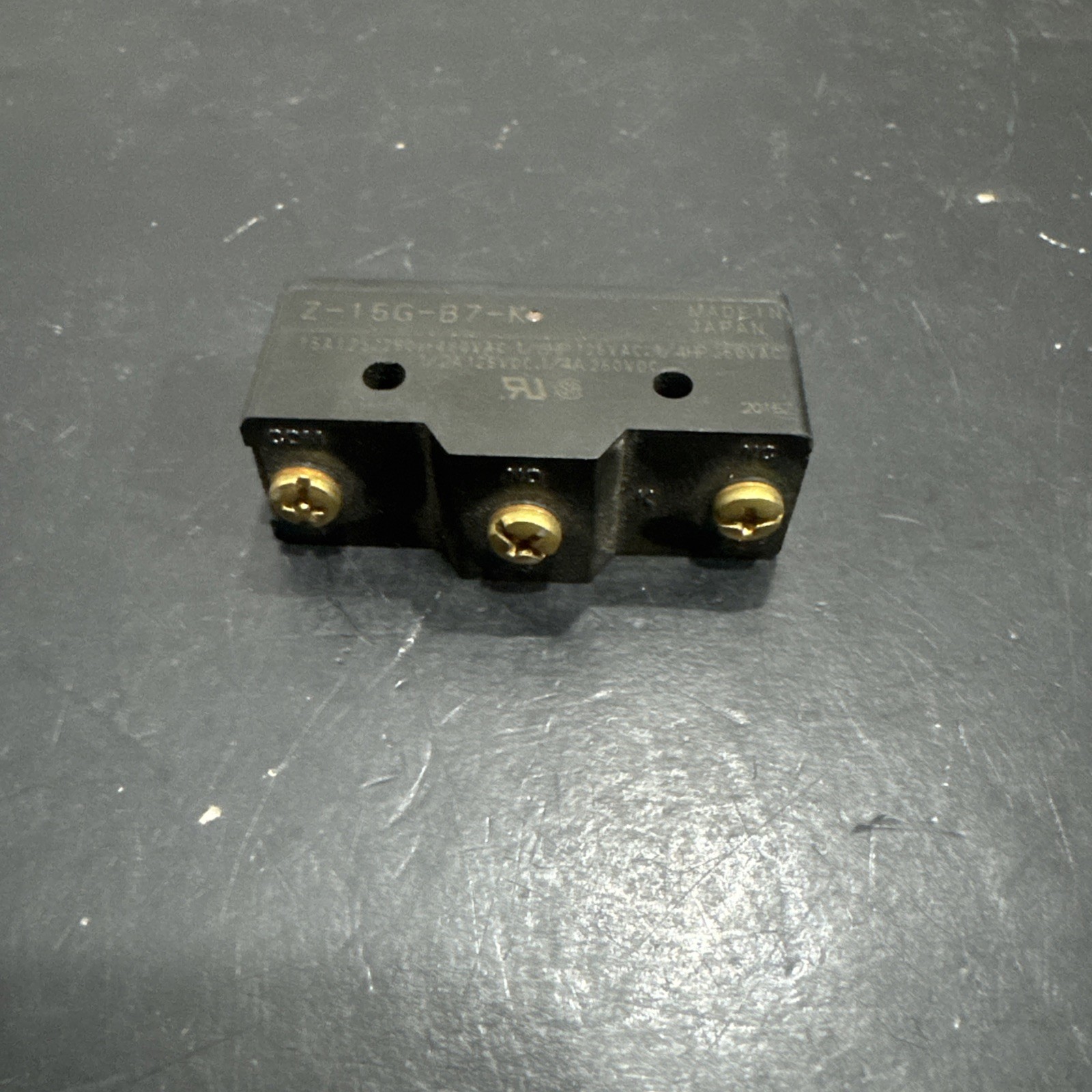 OMRON Z-15G-B7-K / Z15GB7K NOS