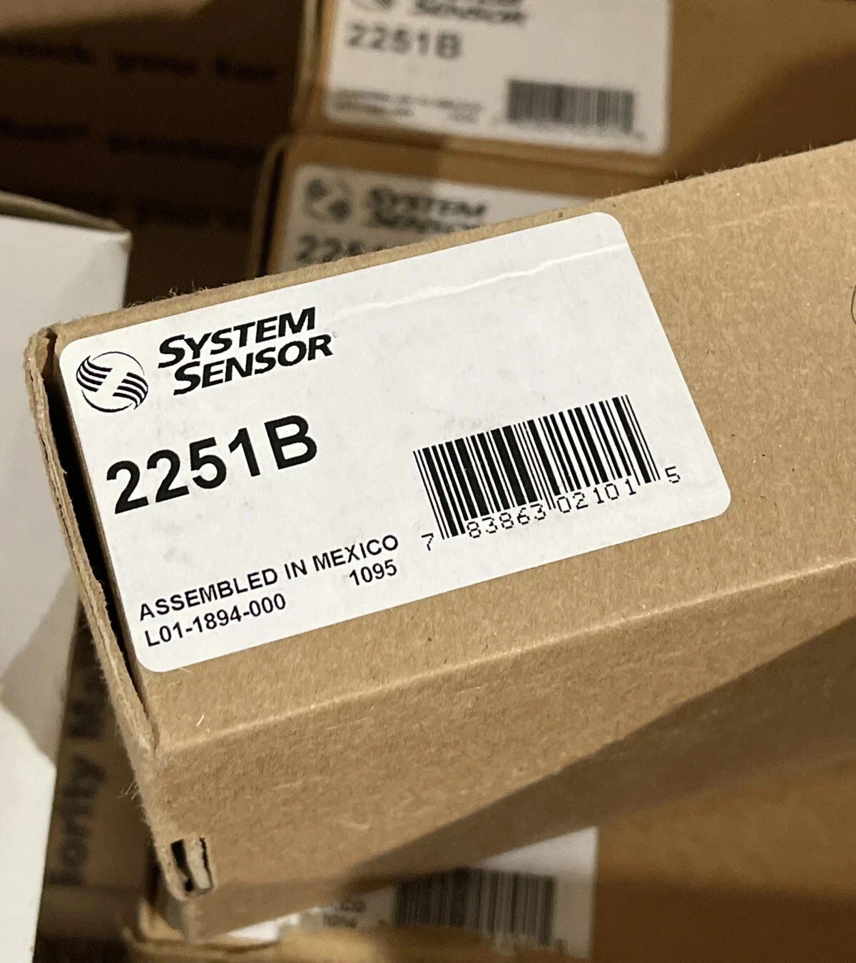 PACK OF FOUR (4) NEW SYSTEM SENSOR 2251B SMOKE DETECTOR