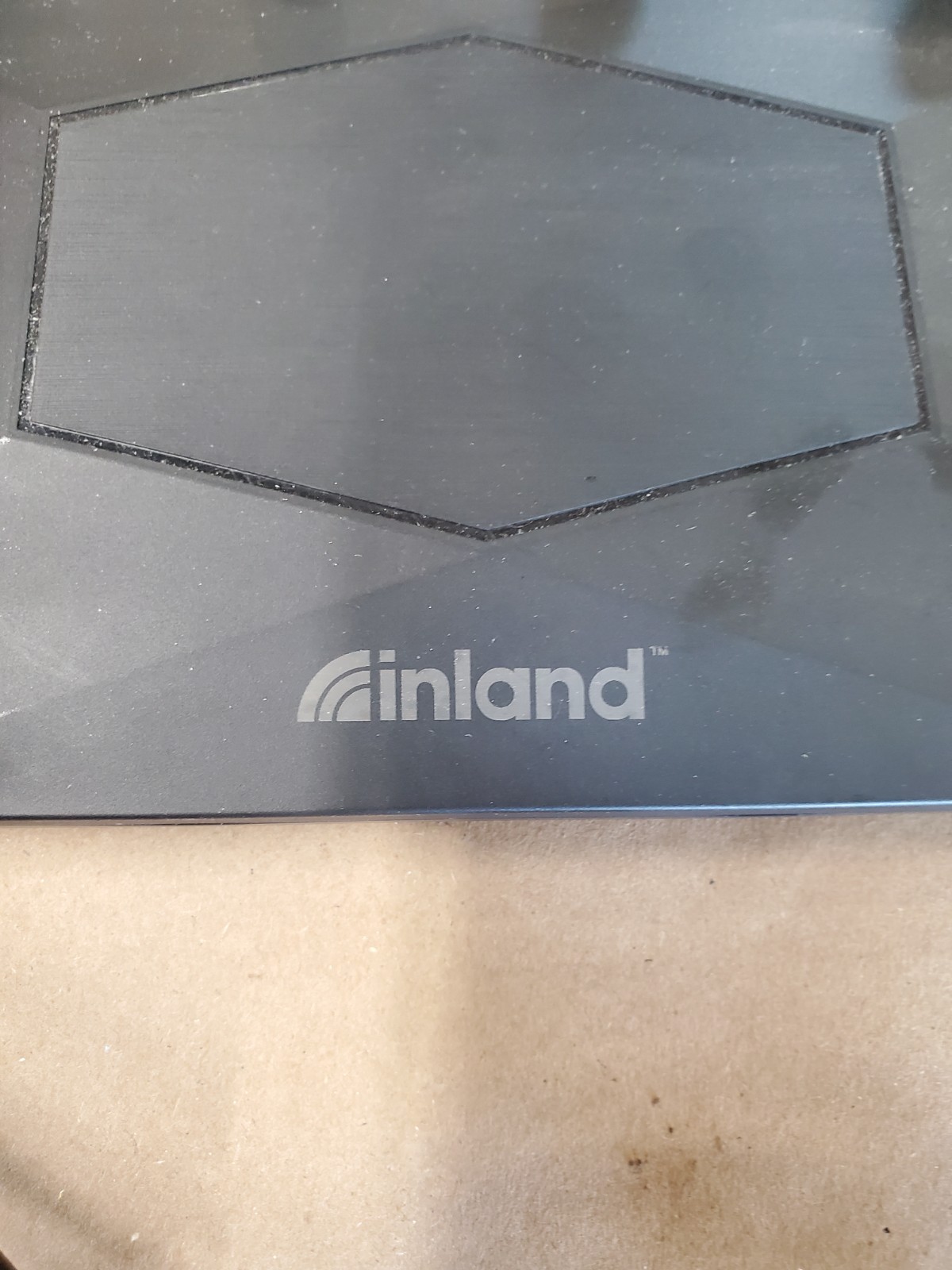 Inland Router Model AN-3029 Wall Mount 4 Antenna Bundle
