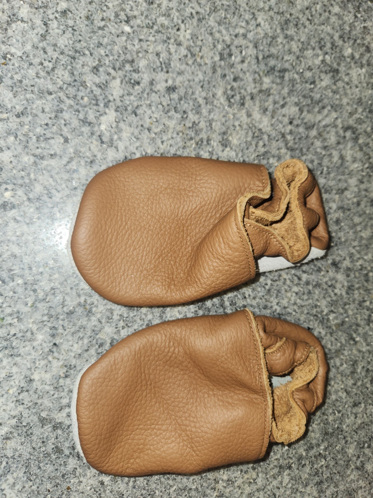 Me Jale Trendy Baby Moccasins * sz18 - 24 Mo * Excellent Condition
