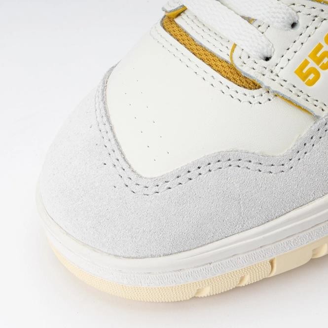 Trainers New Balance Unisex BB550EYW Sea Salt/Ginger Lemon Men's BB550EYW New