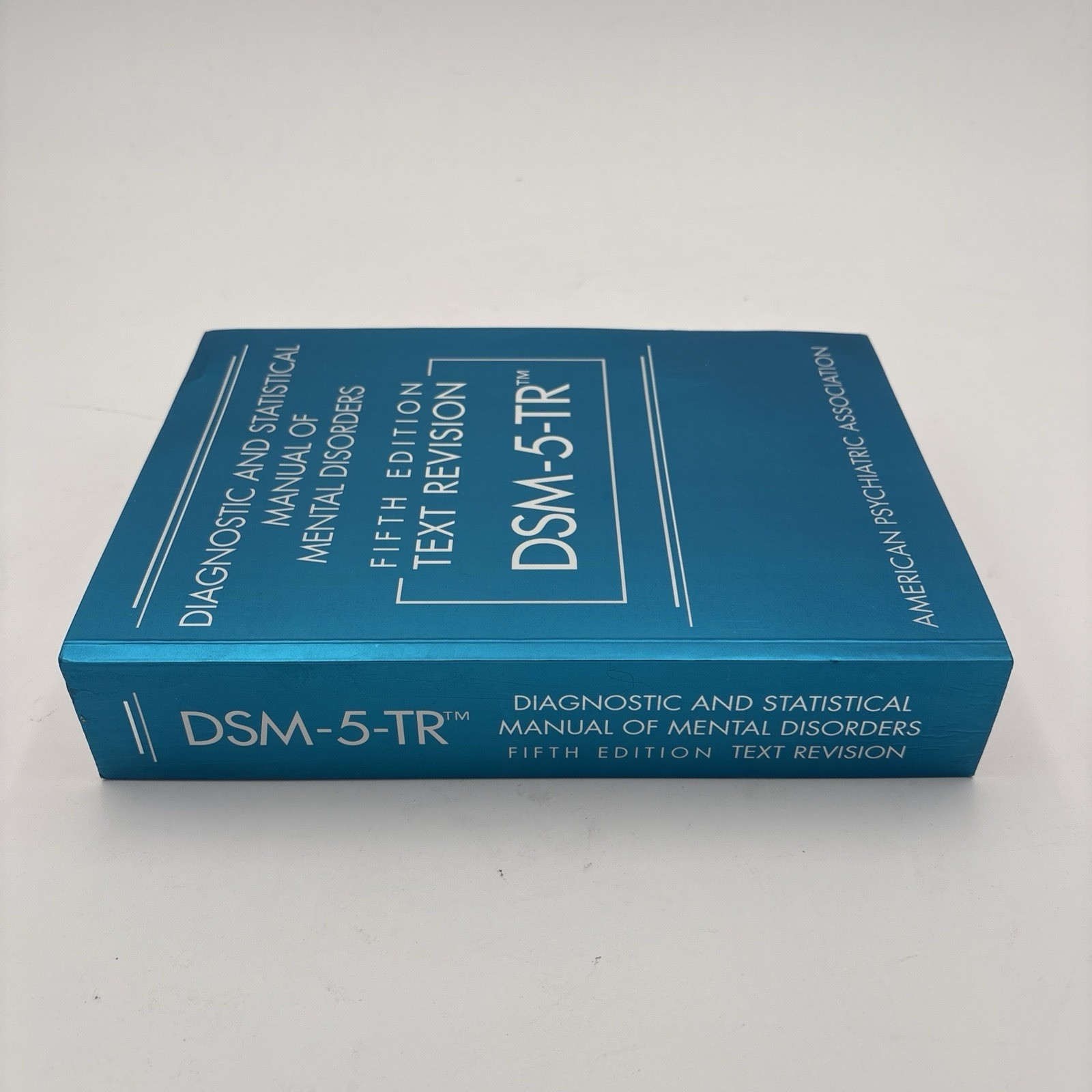 DSM-5-TR Diagnostic & Statistical Manual 5th Ed, Like-NEW — Scannable QR Code —
