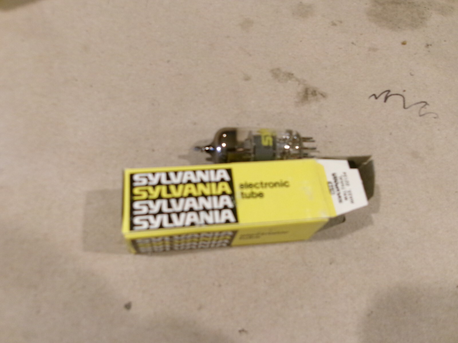OEM VINTAGE ELECTRONIC TUBE SYLVANIA 4JC6A