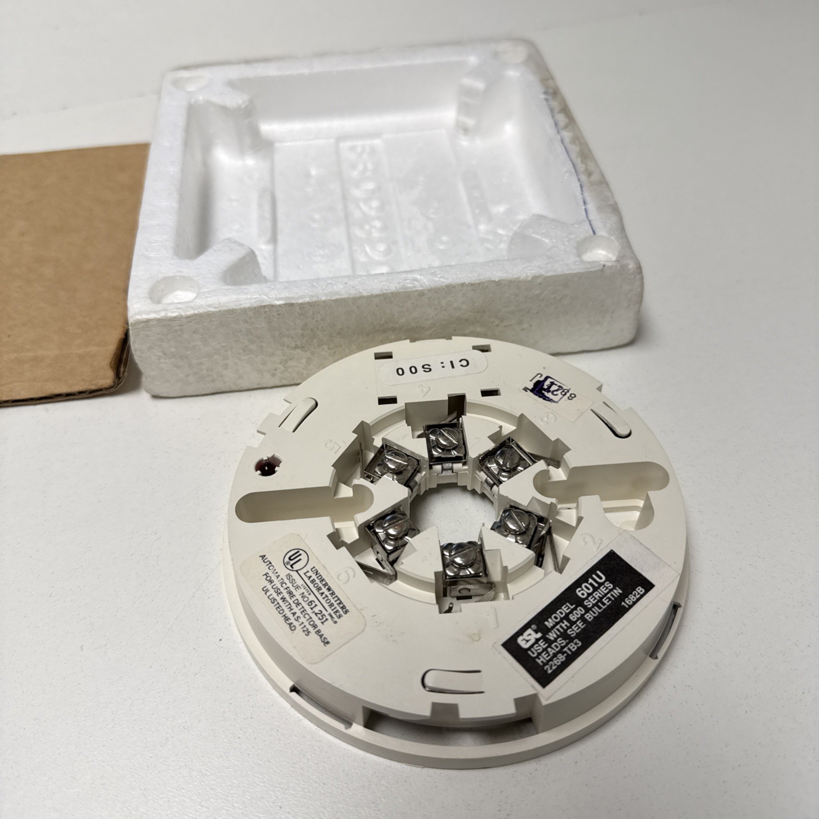 ESL 601U Universal Two Wire Electric Heat Detector Base 600-Series NEW