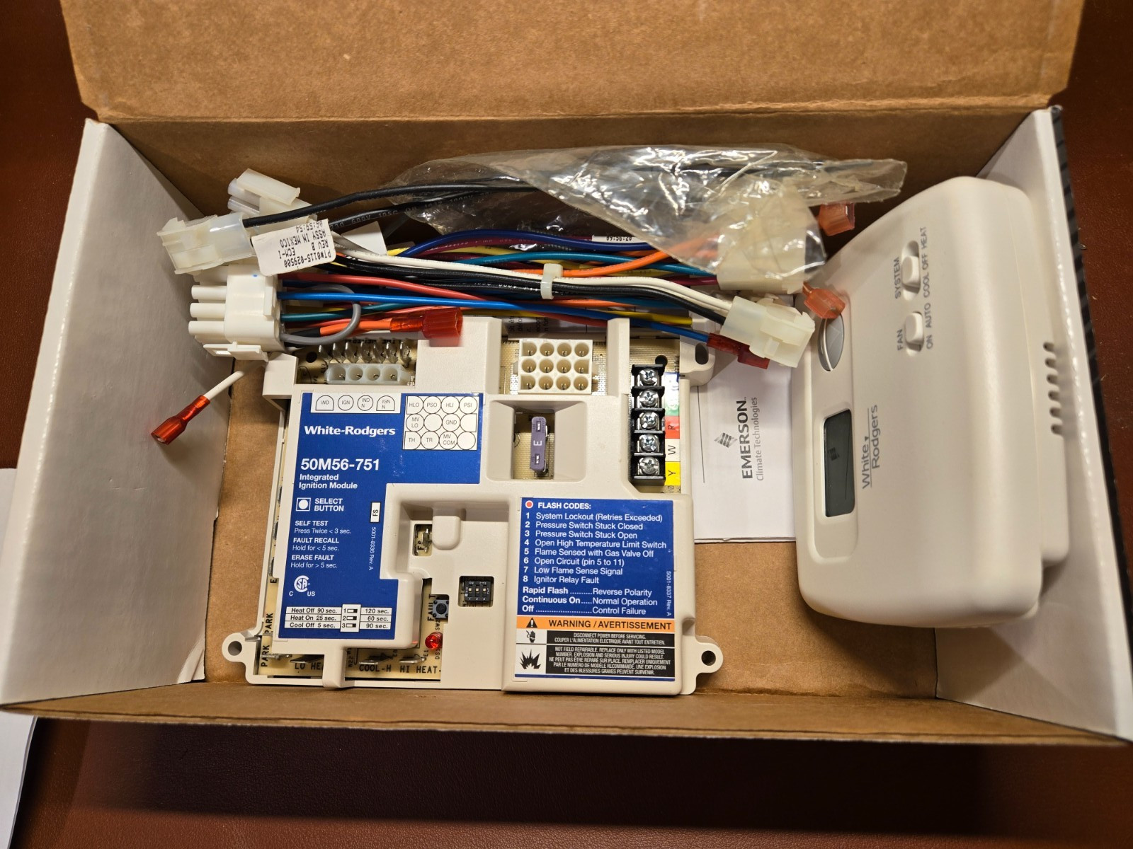 Emerson 50M56U-751 (Carrier) control/integration module, never installed