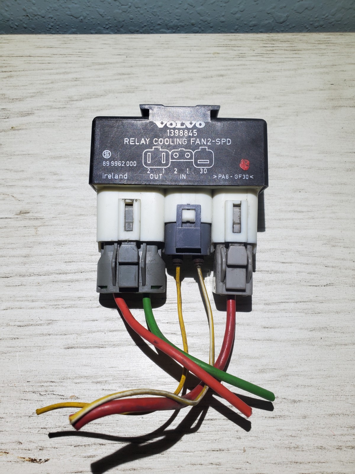 VOLVO 850 940 960 C70 S70 V70 S90 V90 COOLANT FAN RELAY 9442934 3523872