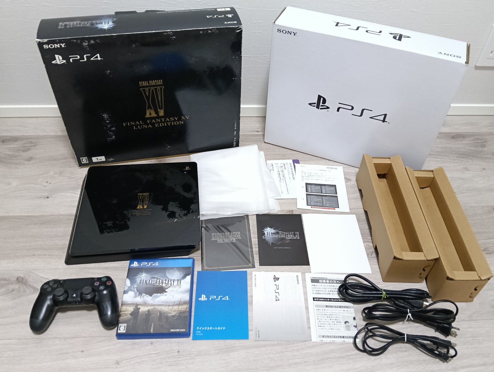 Sony PS4 Slim Final Fantasy XV Luna Edition 1TB CUHJ-10013 Boxed w/Game Tested