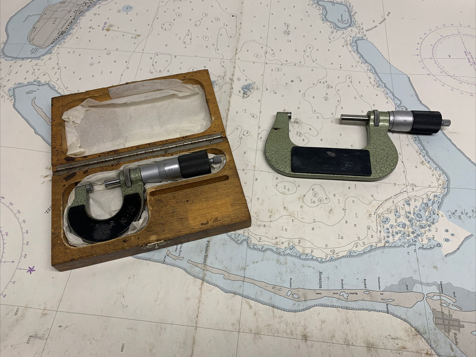 pair of pav micrometers. 0-1” and 2-3”. .0001” carbide faces. Liechtenstein