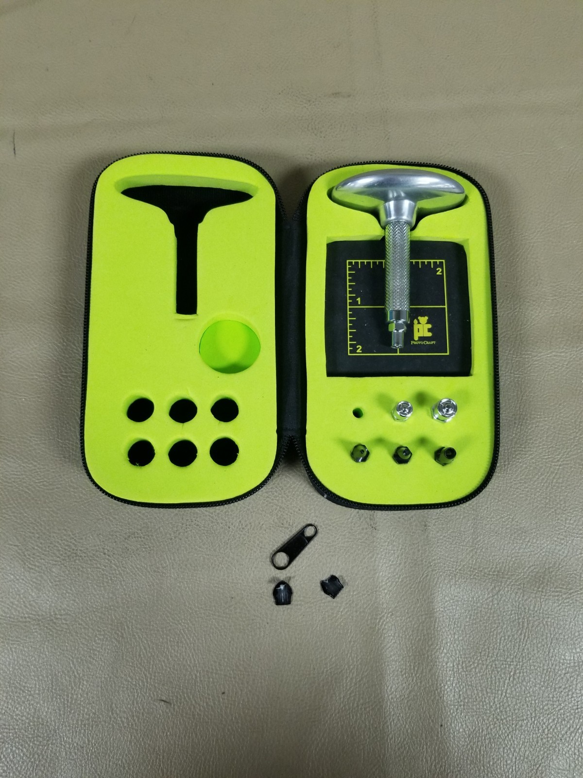 Provo Craft Silent Setter 7pcs *Missing One* Scrapbook Tool Set In Case