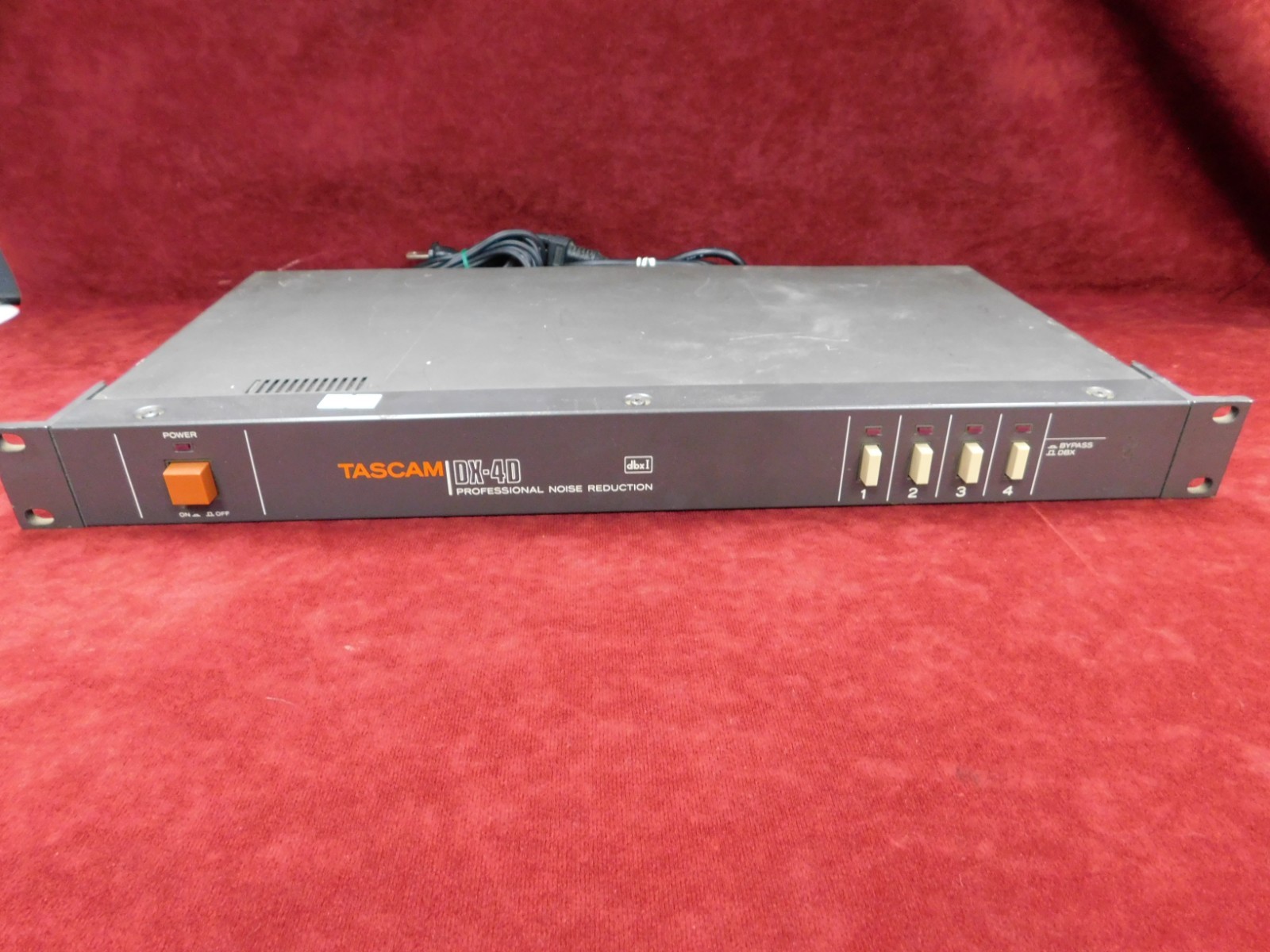 Tascam DX-4D Professional Noise Reduction dbxI