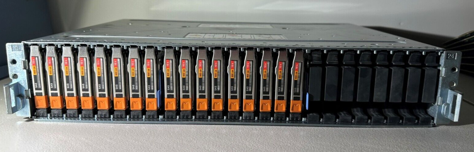 EMC VNX VNX6GSDAE 2U 17x 900GB 10K SAS 2.5 V2-2S10-900 VNX5200 VNX5300 VNX5400