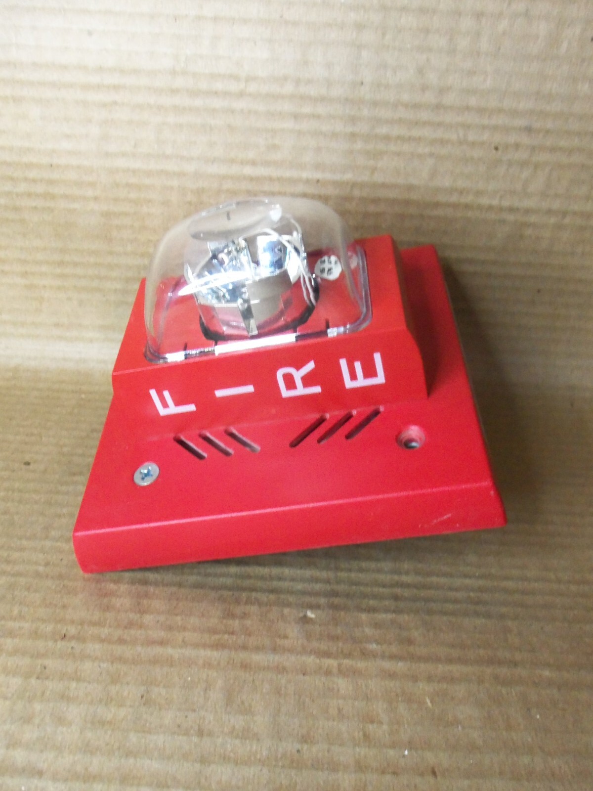 SIEMENS U-HN-S17 FIRE ALARM NOT IN ORIGINAL BOX MISSING SCREWS UHNS17 AK