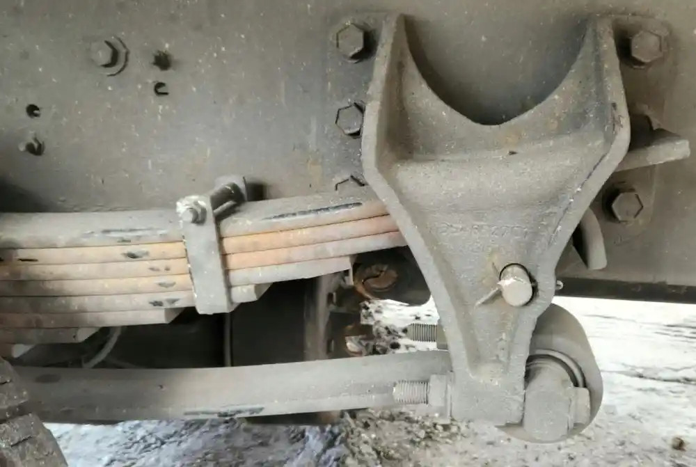 (Used) 2006 International 4300, REAR LEAF SPRINGS  P-71197