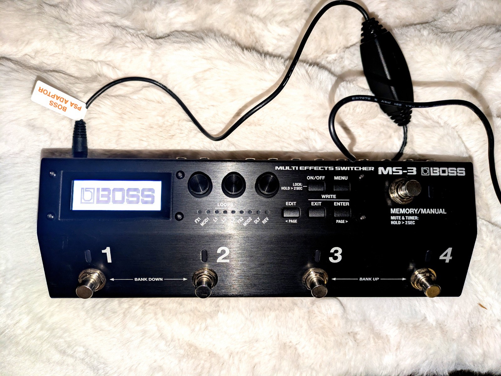 Boss MS-3 Multi Effects Switcher Loops Built-in Effects Pedal Switcher + Adapter
