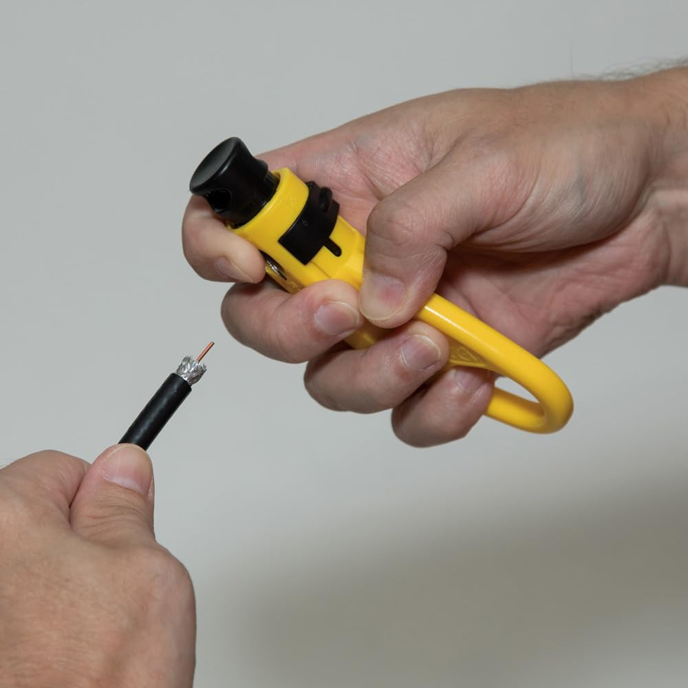 VDV001819 Tool Set, Cable Installation Test Set with Crimpers, Scout Pro 3 Cable