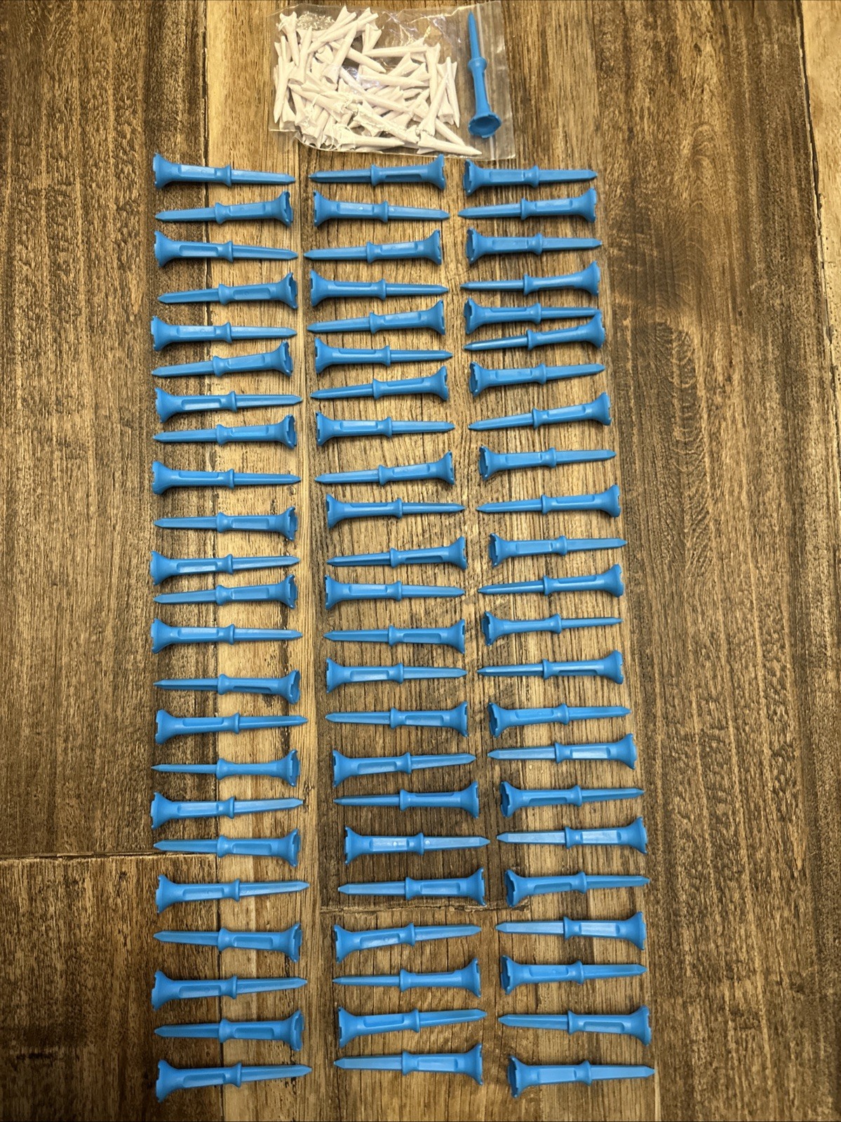 Stepped Golf Tees 110 Count Plastic Golf Tees Fixed Tee Height Golf Tees