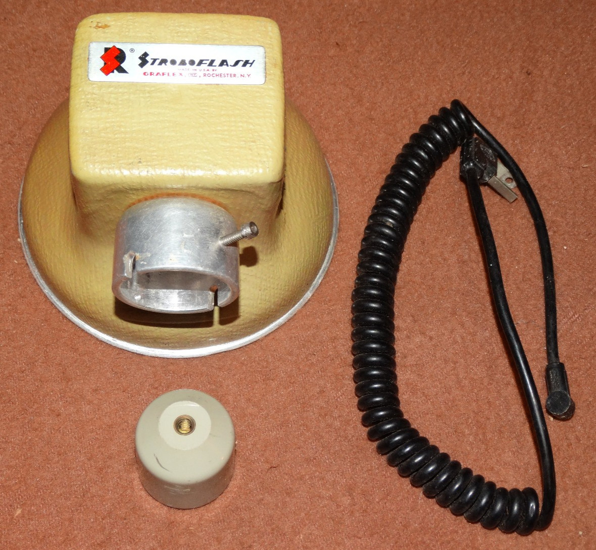 Vintage GRAFLEX STROBOFLASH II Xenon Photography studio Strobe head + sync cable