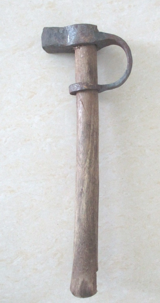 ANTIQUE TOOL HAMMER RARE UNUSUAL