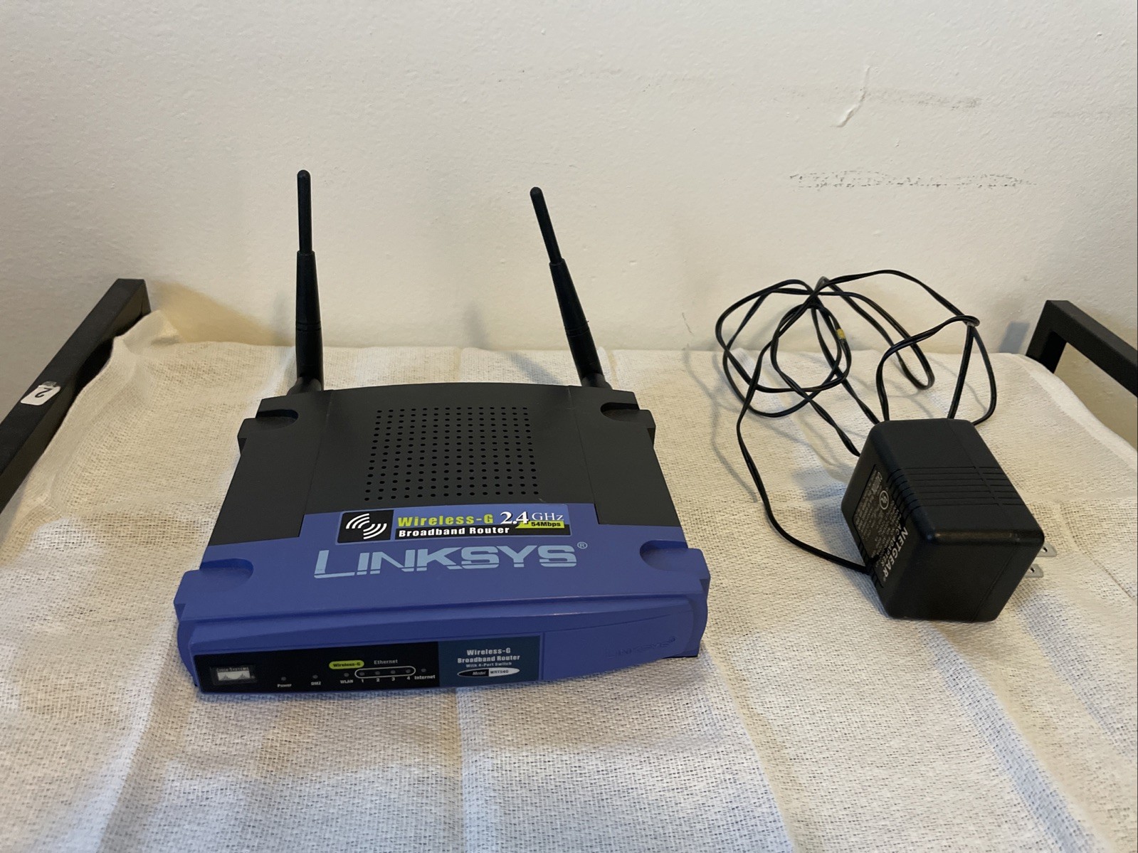 Linksys WRT54G V3 DD-WRT v24-sp2 (12/18/09) std